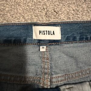 Pistola
